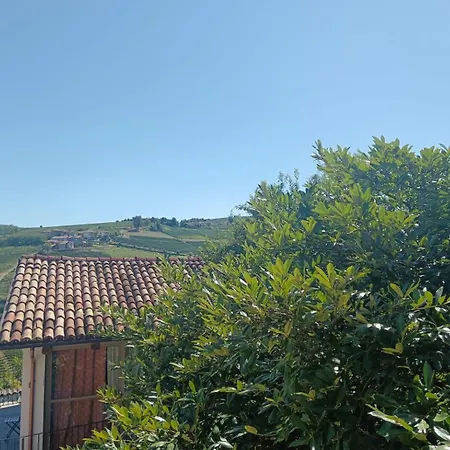 Langhe & Wine Çiftlik konaklama *